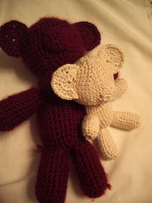 Two crochet bears